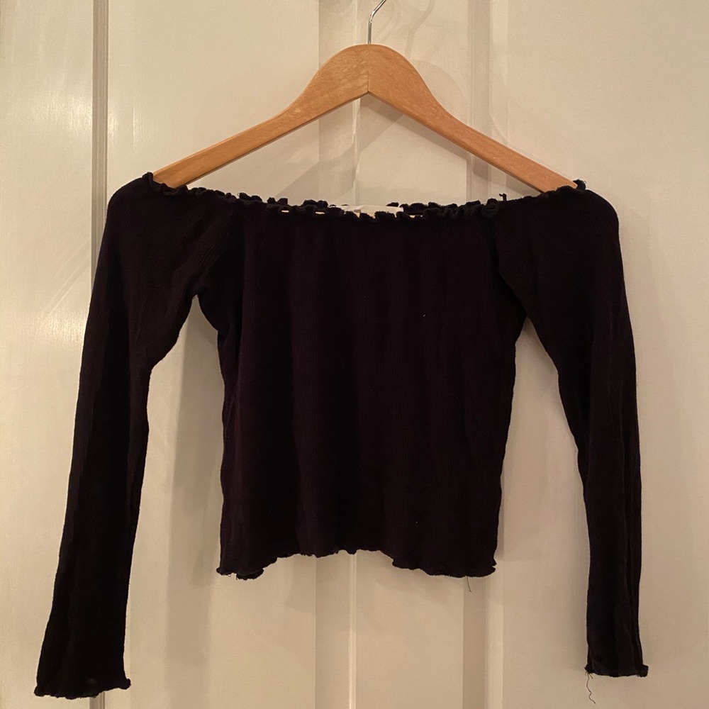 2/$20 Off the shoulder black shirt